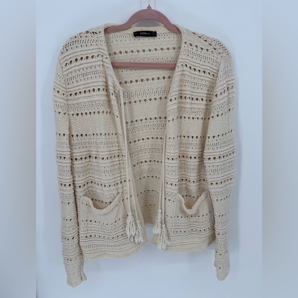 ZARA Crochet Cardigan Patch Pocket Tassel Lagenlook Sweater Size Large - Picture 3 of 14